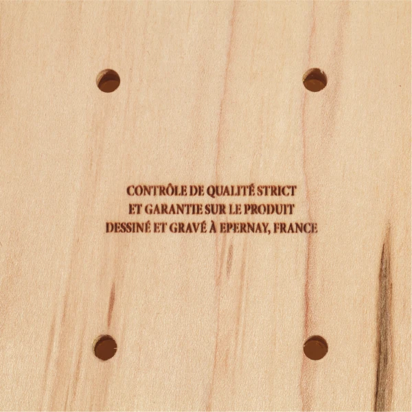 PLANCHE DE SKATEBOARD LE CRAN – LUDES 1ER CRU  